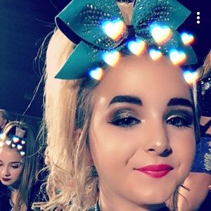 Meet your Posher, Hanna